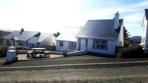 3BedHouse-Ballyliffin-NearBeach-GolfCourses nearby